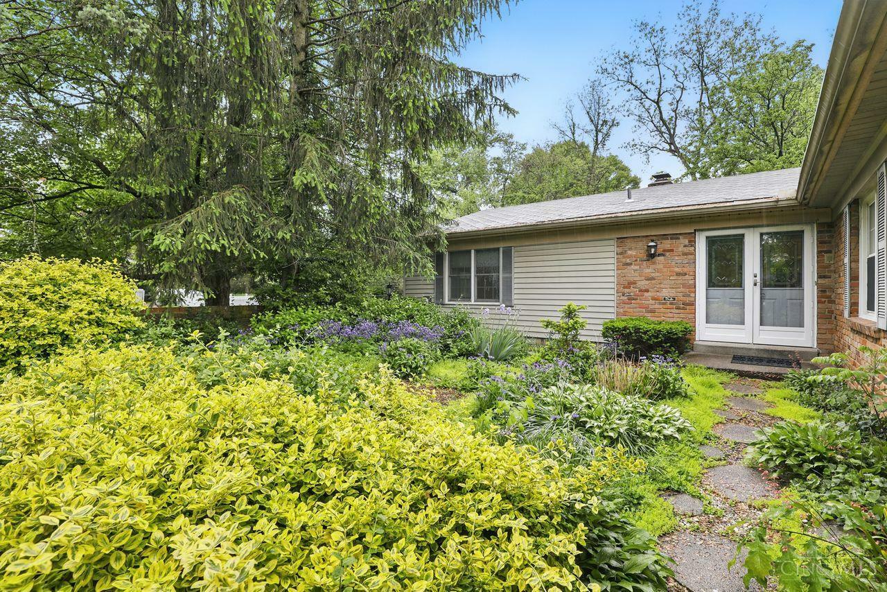 Property Photo: 285 Poage Farm Road OH 45215