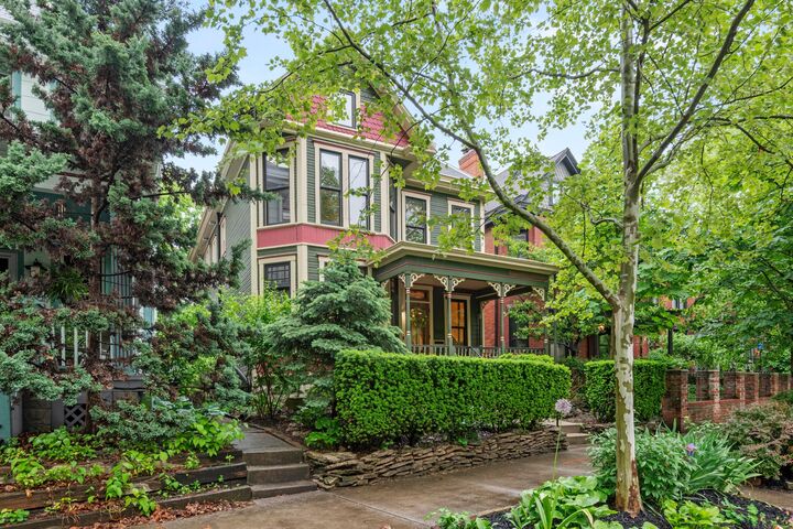 1042 Neil Avenue  Columbus OH 43201 photo