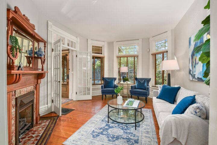 1042 Neil Avenue  Columbus OH 43201 photo