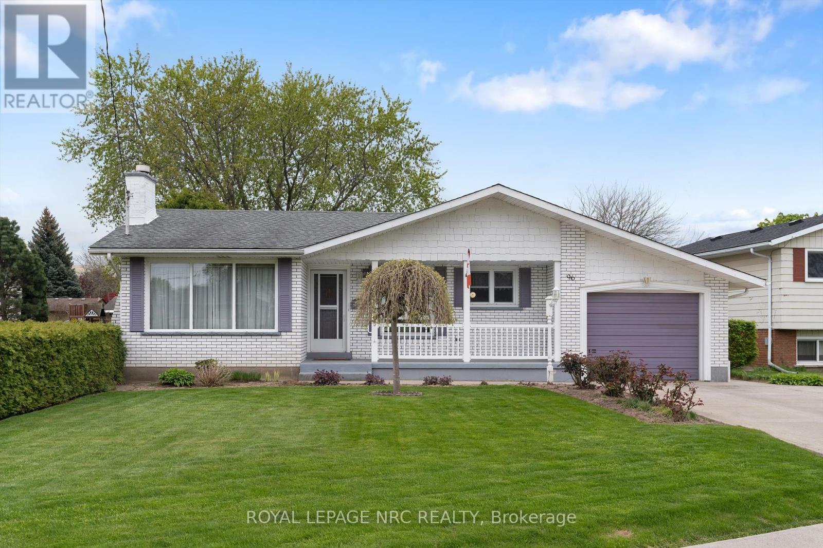Property Photo: 96 Lakeshore Road ON L2N 2T5