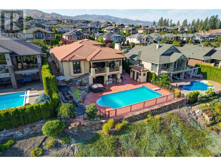 Photo de la propriété:  660 Almandine Court  BC V1W 4Z5 