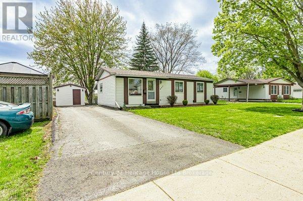 Property Photo: 892 Sunset Boulevard ON N4S 4A3
