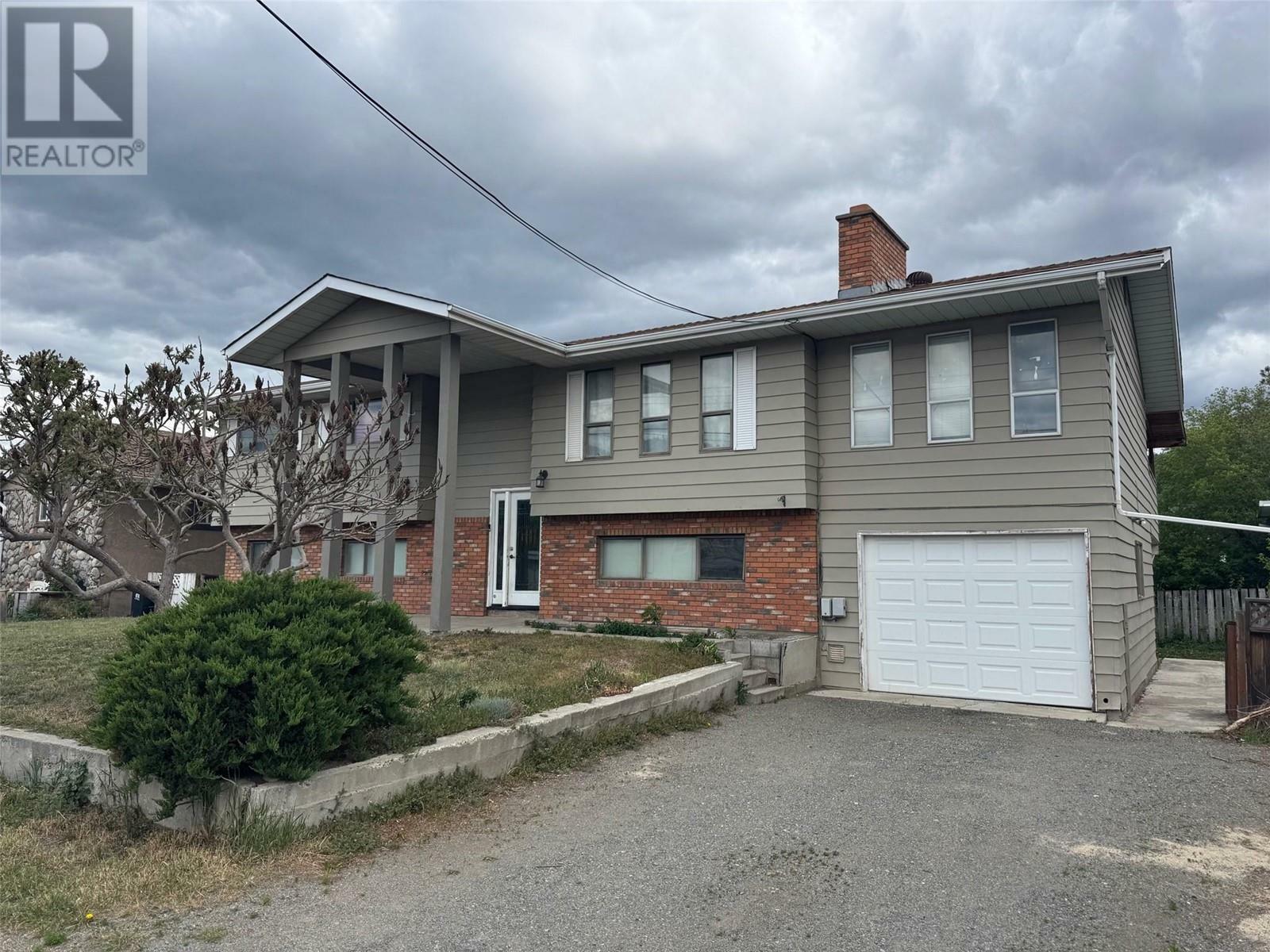 Photo de la propriété: 2387 Clapperton Avenue BC V1K 1A2