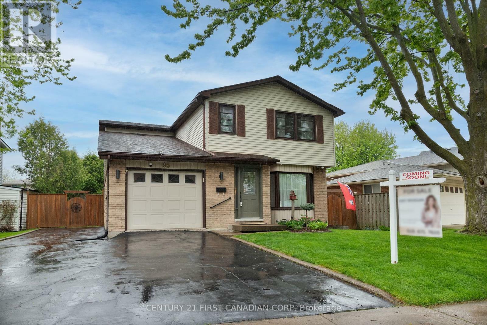 Photo de la propriété: 95 Bexhill Drive ON N6E 1X1