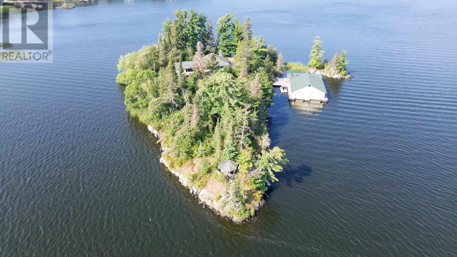 363P Brightwater Island, Lake Of The Woods  W of Kenora ON P0X 1C0 photo
