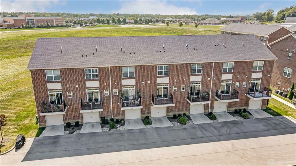 Property Photo:  1205 Parklake Row  OH 45066 