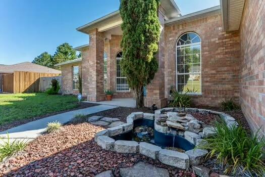 Property Photo: 430 Hatchee Drive FL 32536