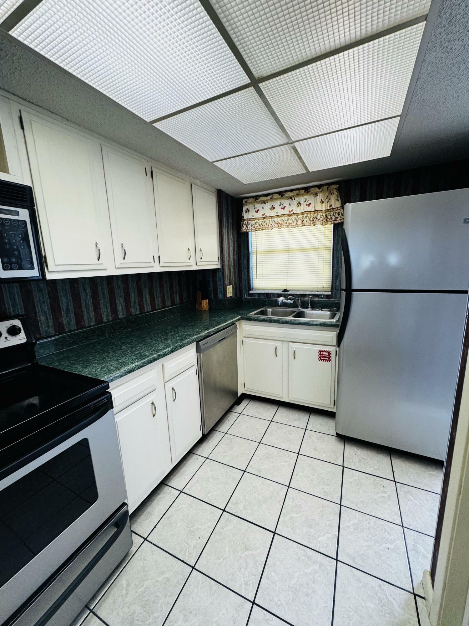 Property Photo: 909 Santa Rosa Boulevard 133 FL 32548