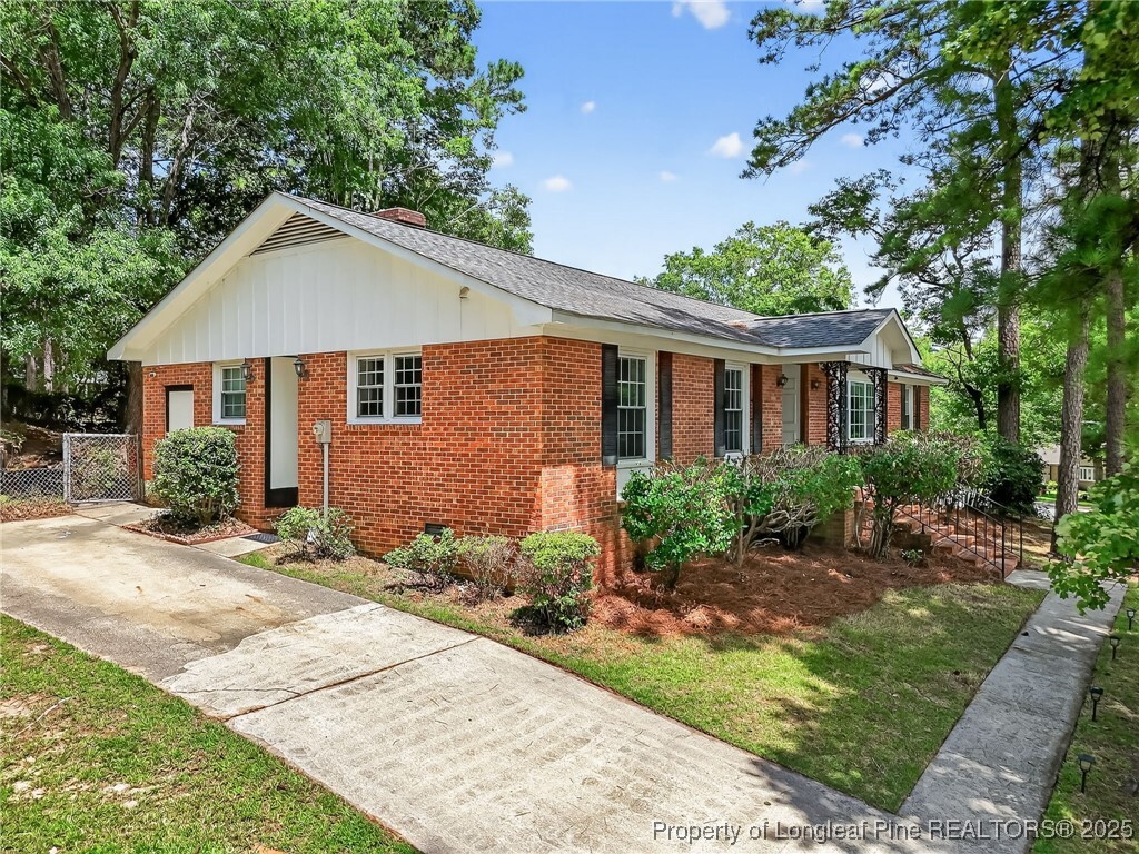 Property Photo: 5560 Hedrick Drive NC 28303
