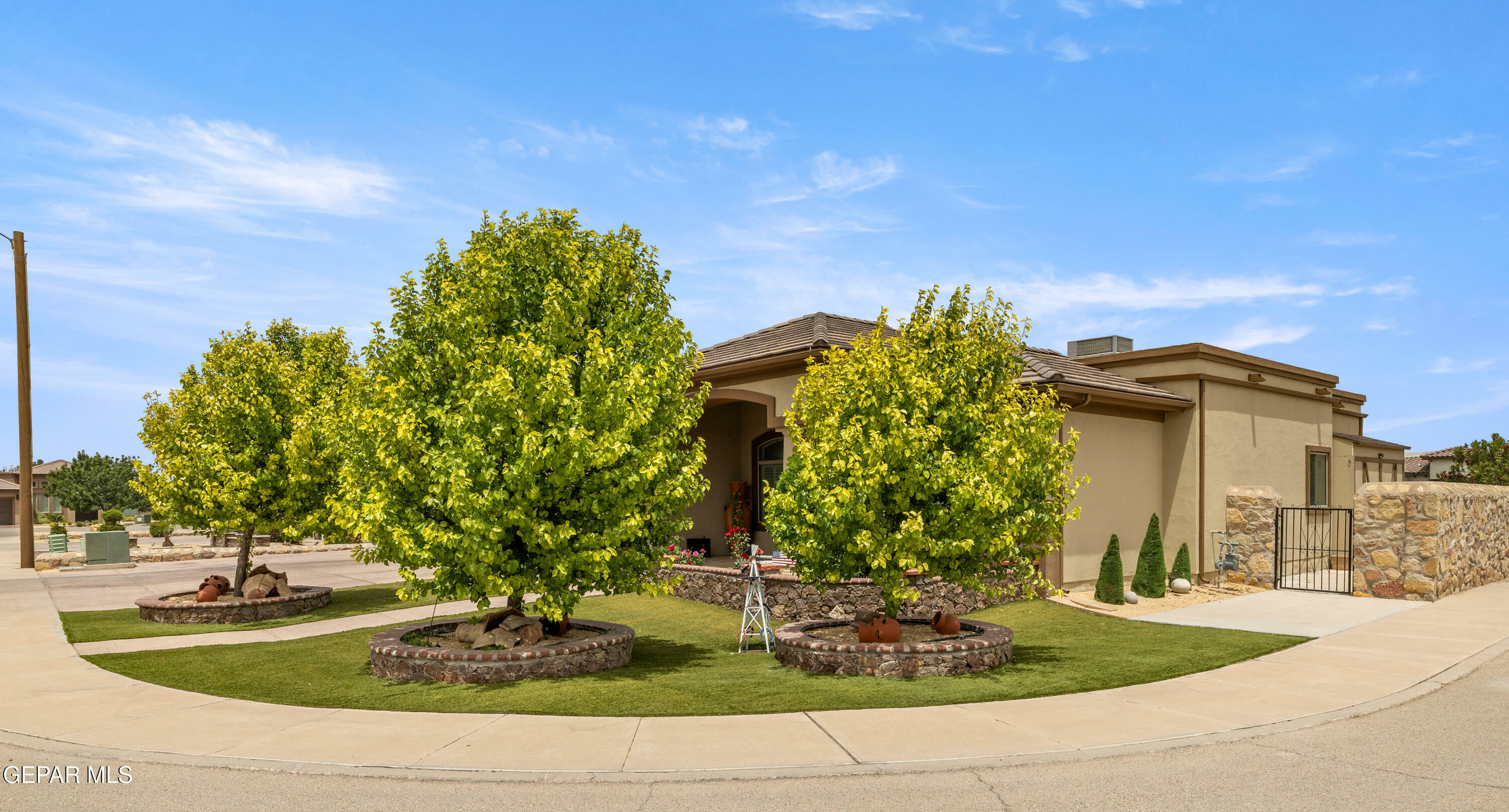Property Photo: 917 Aztec Dove Lane TX 79932