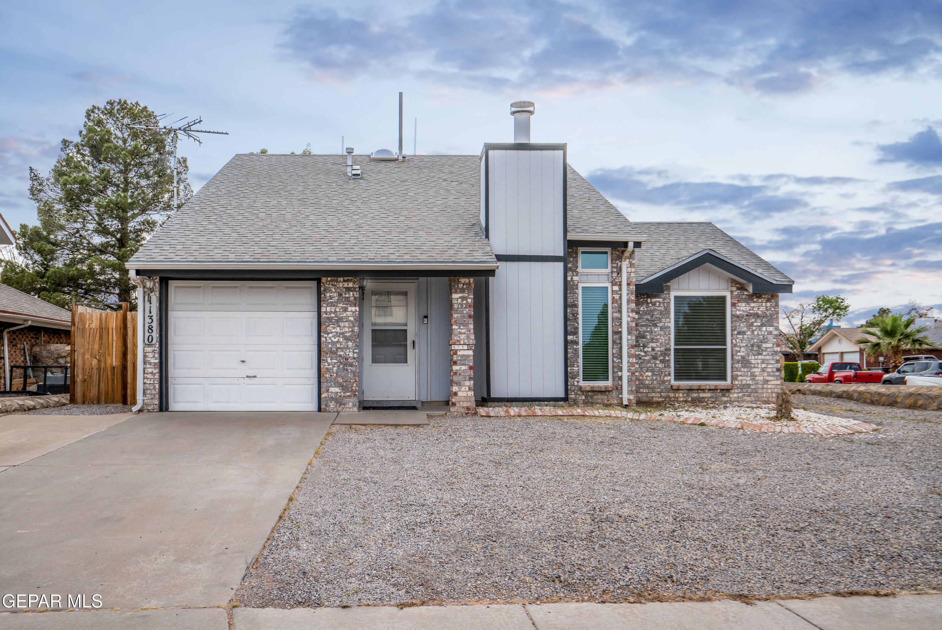 11380 Blue Moon Drive  El Paso TX 79936 photo