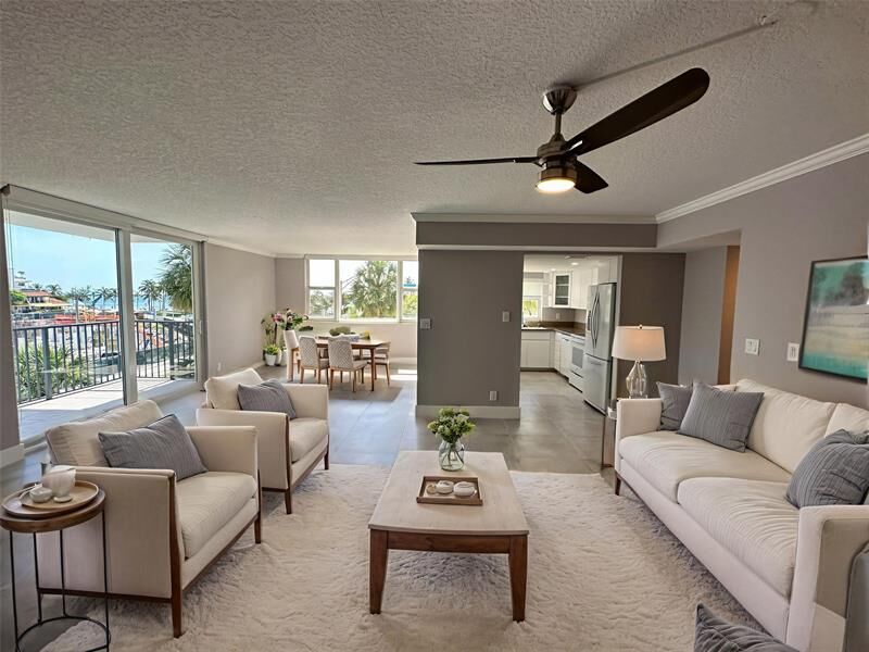 Property Photo:  112 N Birch Rd 403  FL 33304