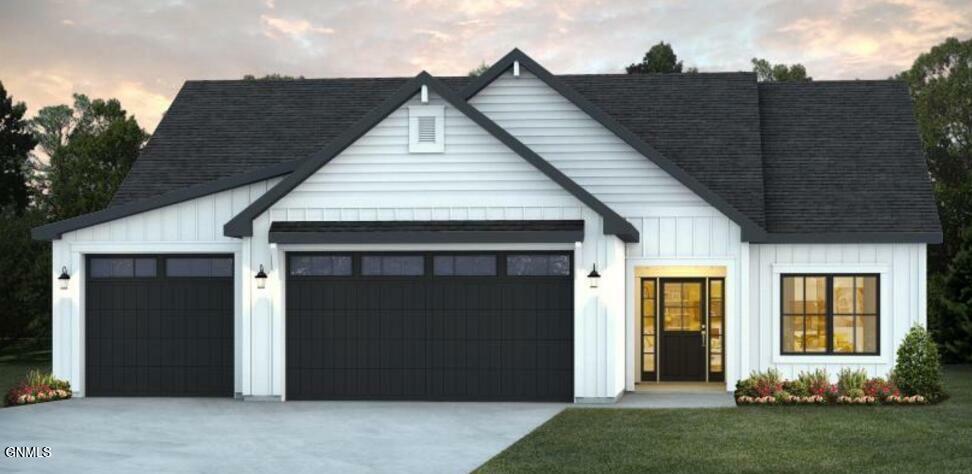Property Photo:  700 Koenig Drive  ND 58504 