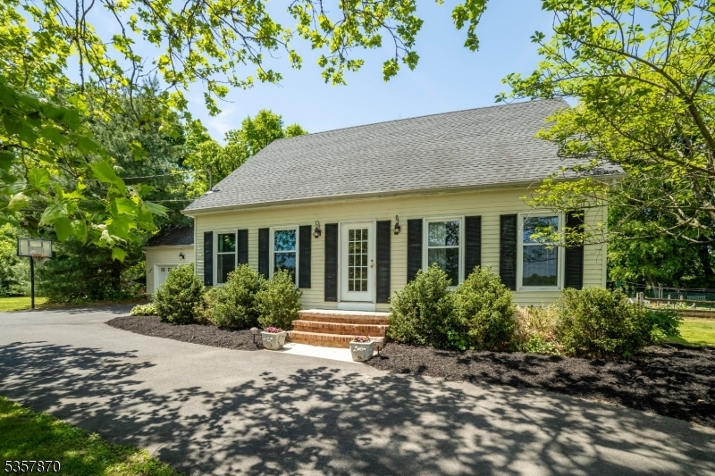 Property Photo: 226 White Bridge Rd NJ 08867