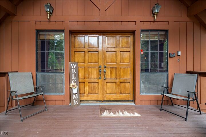 Property Photo:  802 Oneil Way  NV 89451 