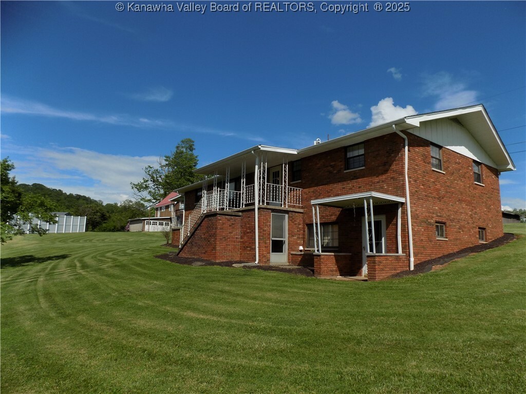 Property Photo: 101 Ebony Drive WV 25313