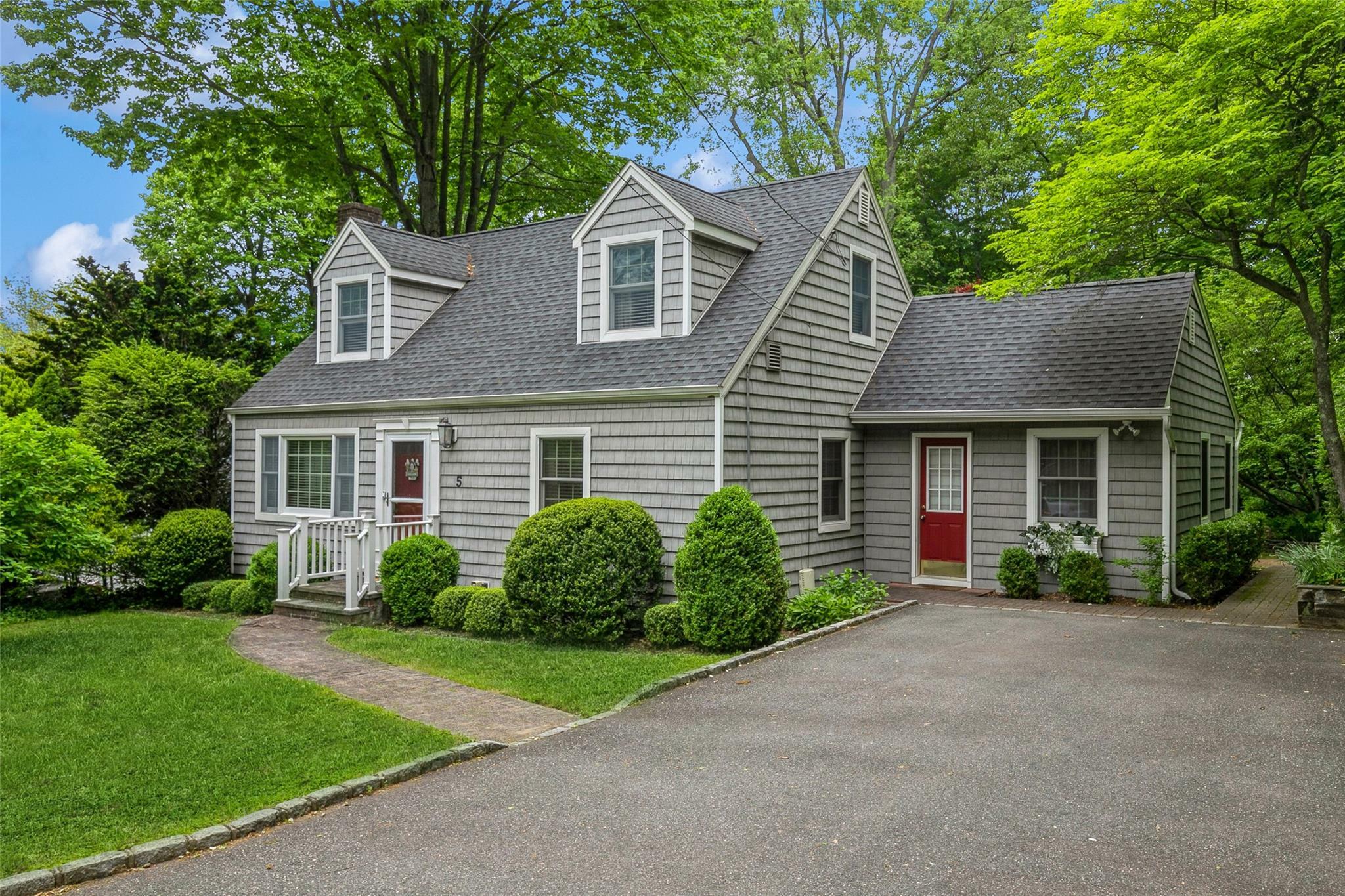 Property Photo: 5 Polly Place NY 11743