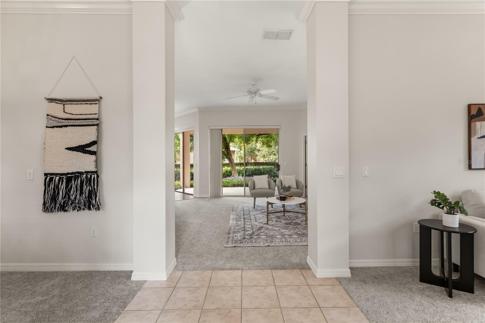 Property Photo: 926 Ridgeland Court FL 32712