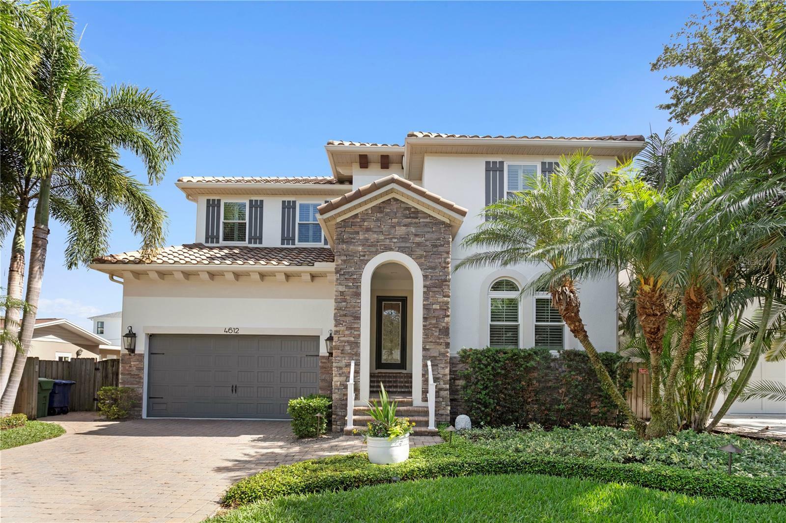 Property Photo: 4612 W Lowell Avenue FL 33629
