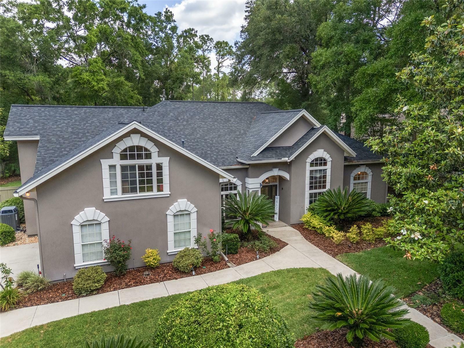 Property Photo: 9344 SW 32nd Place FL 32608