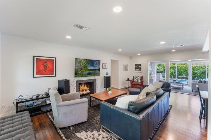 Property Photo: 1245 Munster Street FL 32803