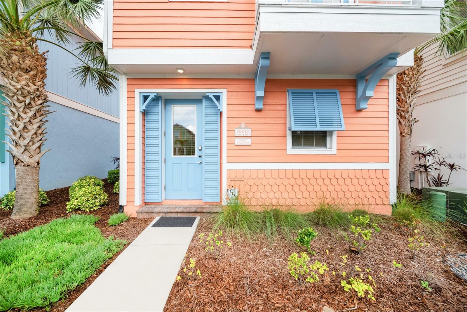 Property Photo: 3062 Pirate Way FL 34747