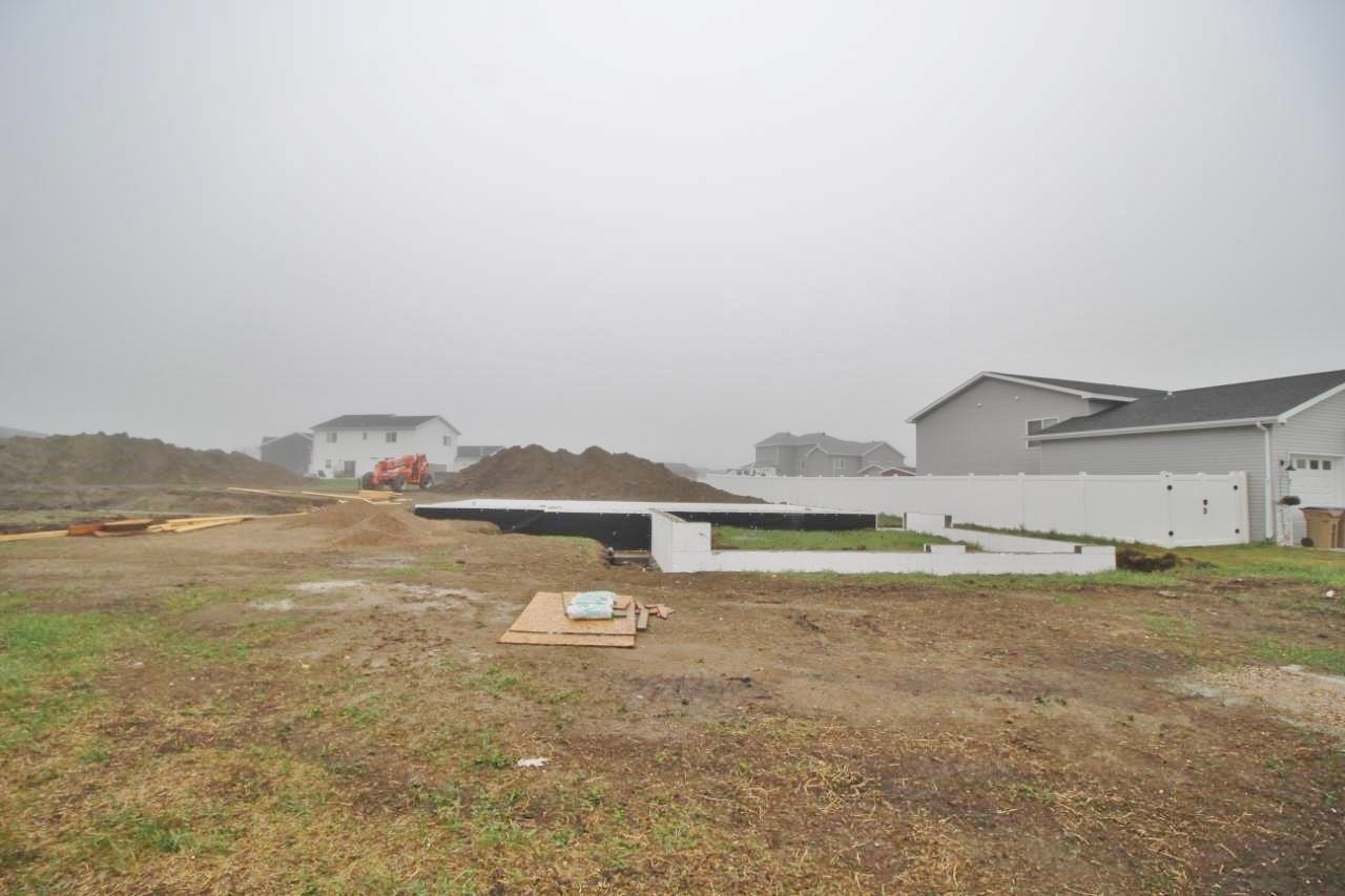 Property Photo: 138 Mulberry Loop NE ND 58703