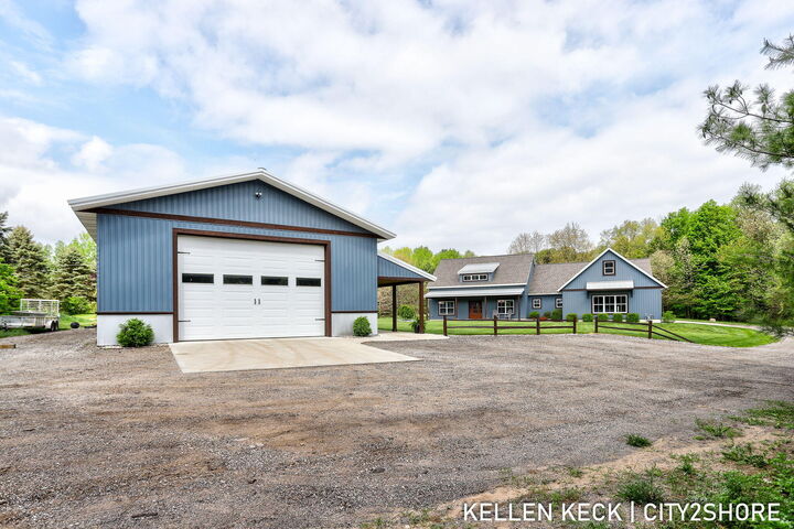 Property Photo: 2263 136th Avenue MI 49323