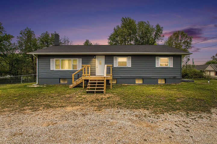 21164 Calvin Hill Street  Cassopolis MI 49031 photo