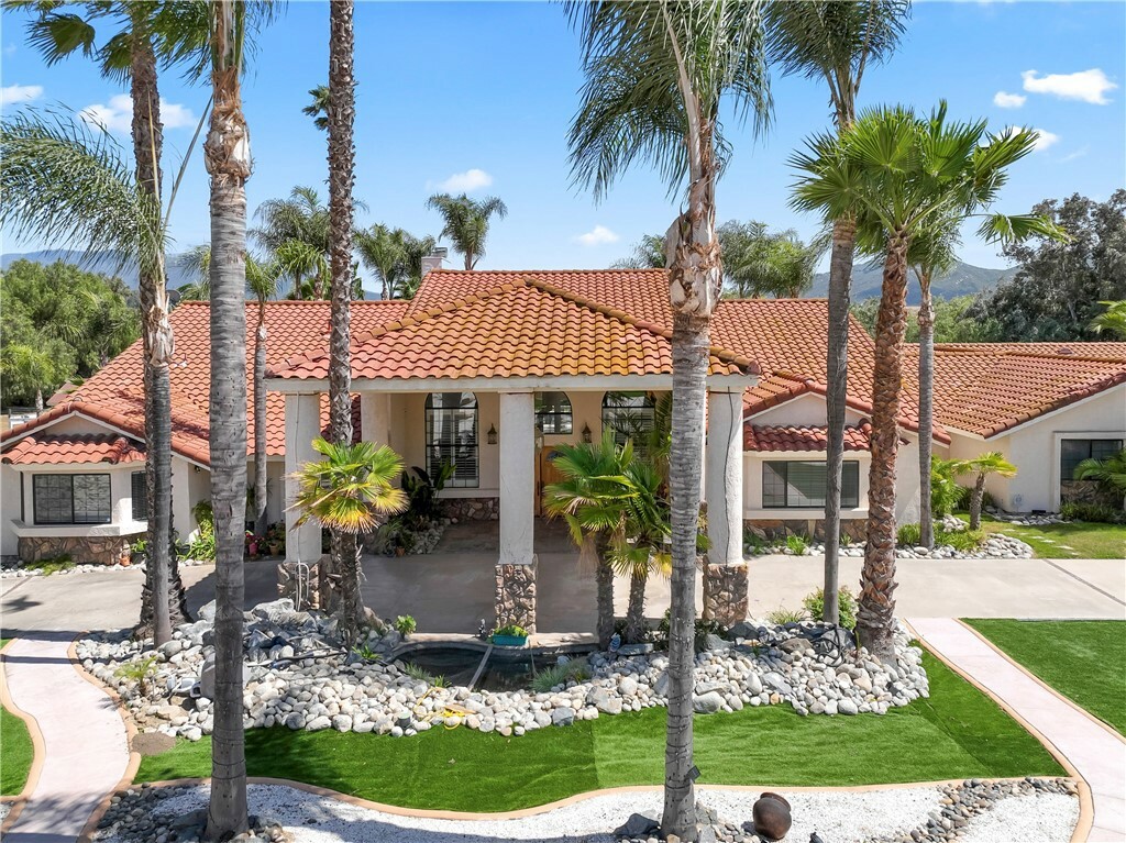 Property Photo: 30405 De Portola Road CA 92592