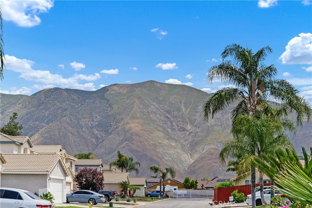 Property Photo: 700 Attenborough CA 92583