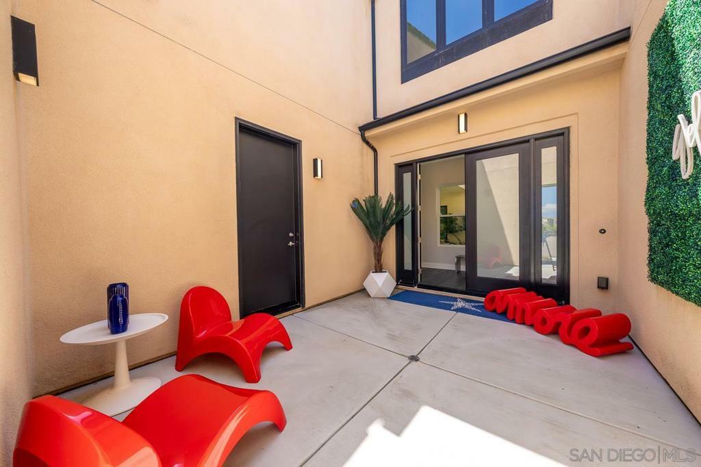 Property Photo: 13722 Canyon Loop Trl CA 92130