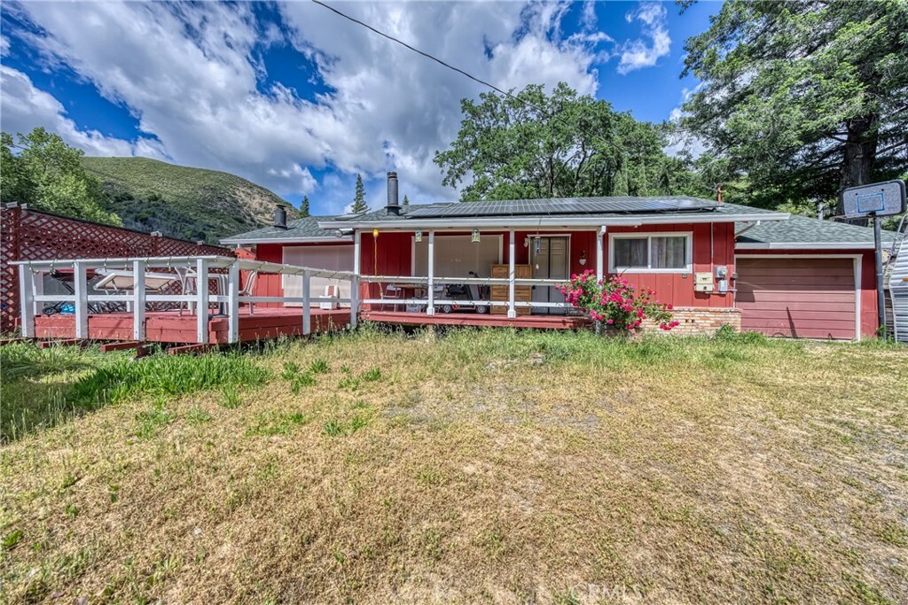 Property Photo: 5174 D Albert Drive CA 95485