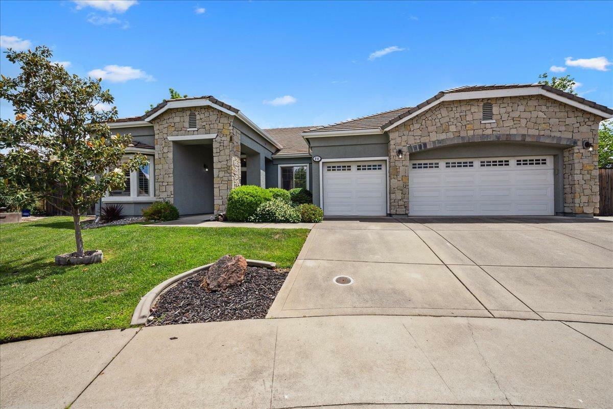 216 Fieldstone Court  Roseville CA 95747 photo