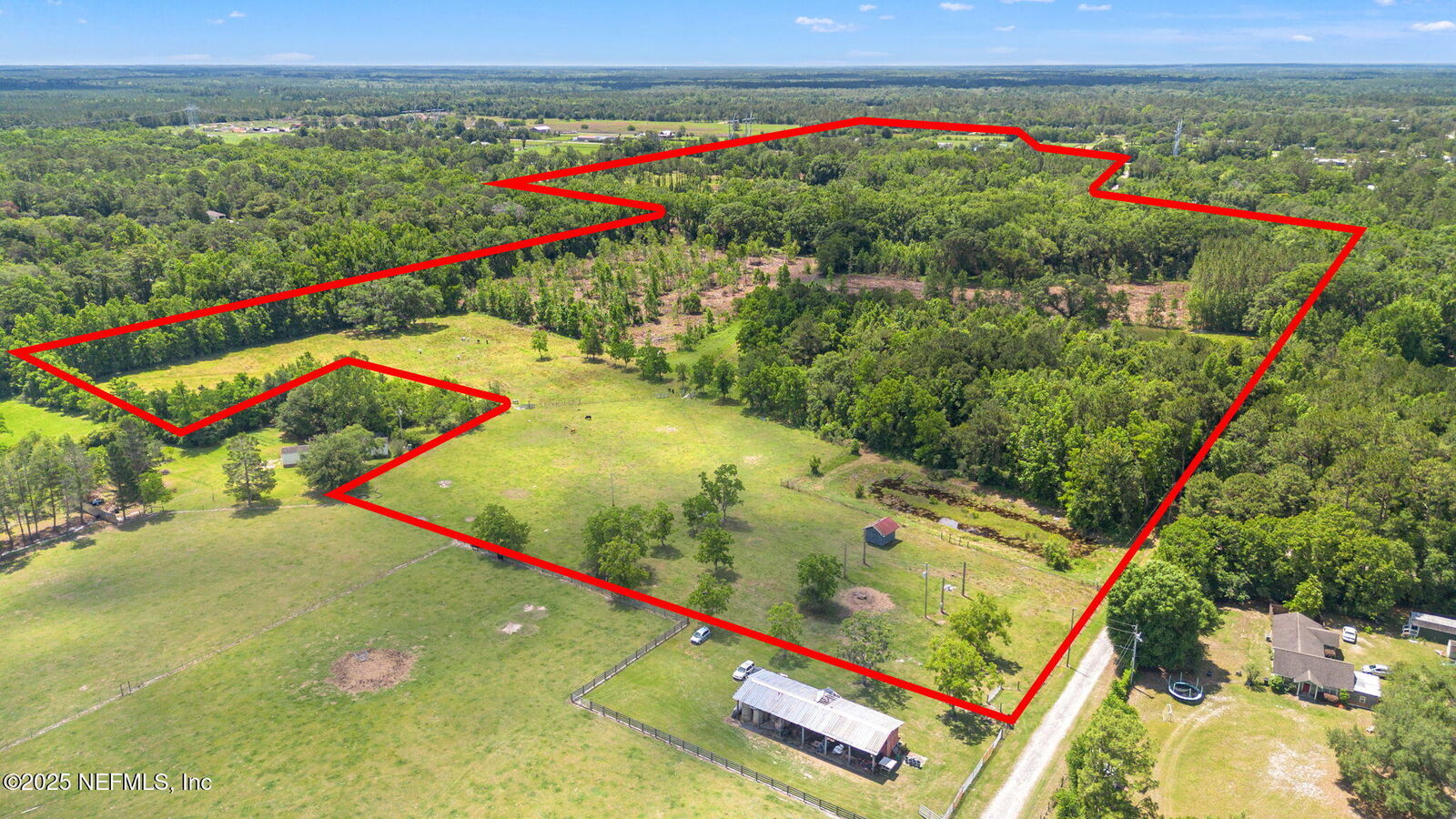 Property Photo:  2995 Thunder Road  FL 32068 