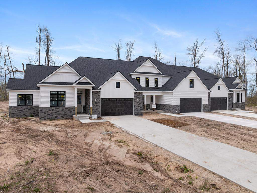 Property Photo: 807 Fairways MI 49740