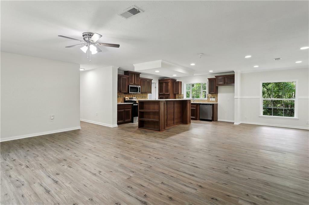 Property Photo: 25512 W Spruce Street LA 70445