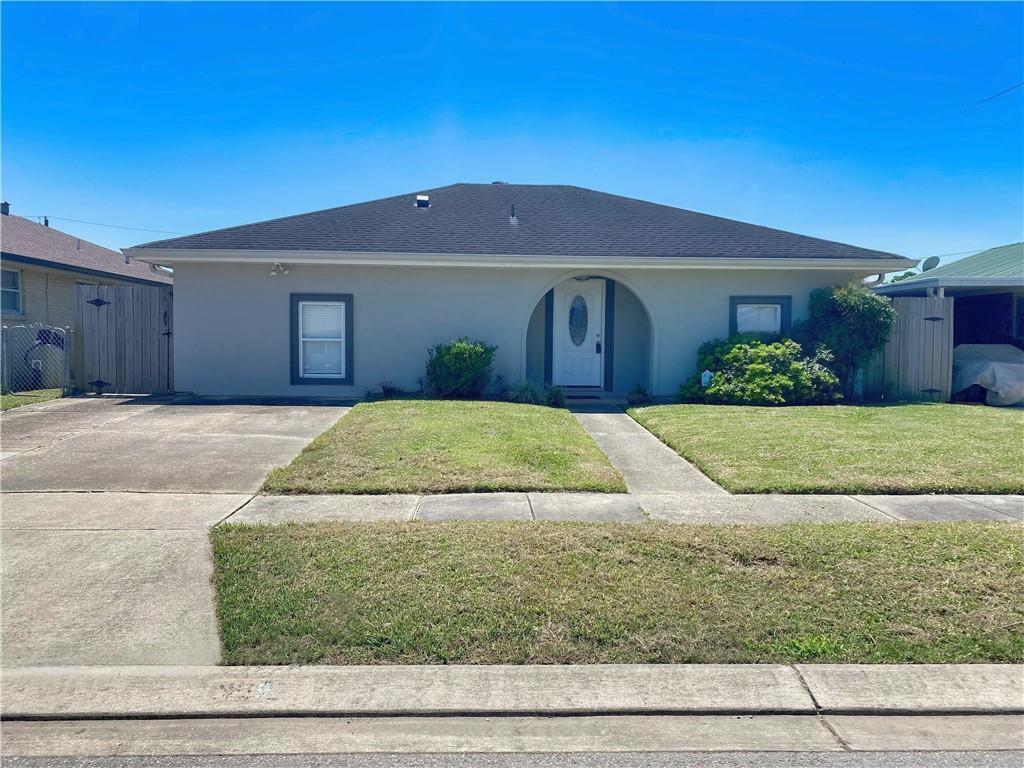 Property Photo:  92 Jupiter Circle  LA 70092 