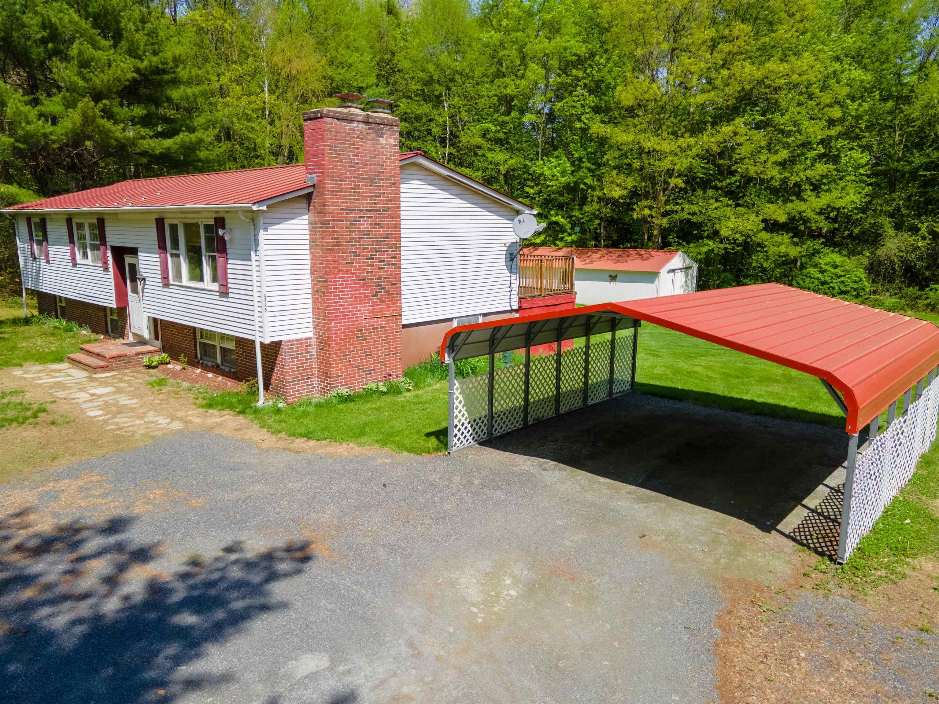 Property Photo: 4729 US Route 5 S VT 05151