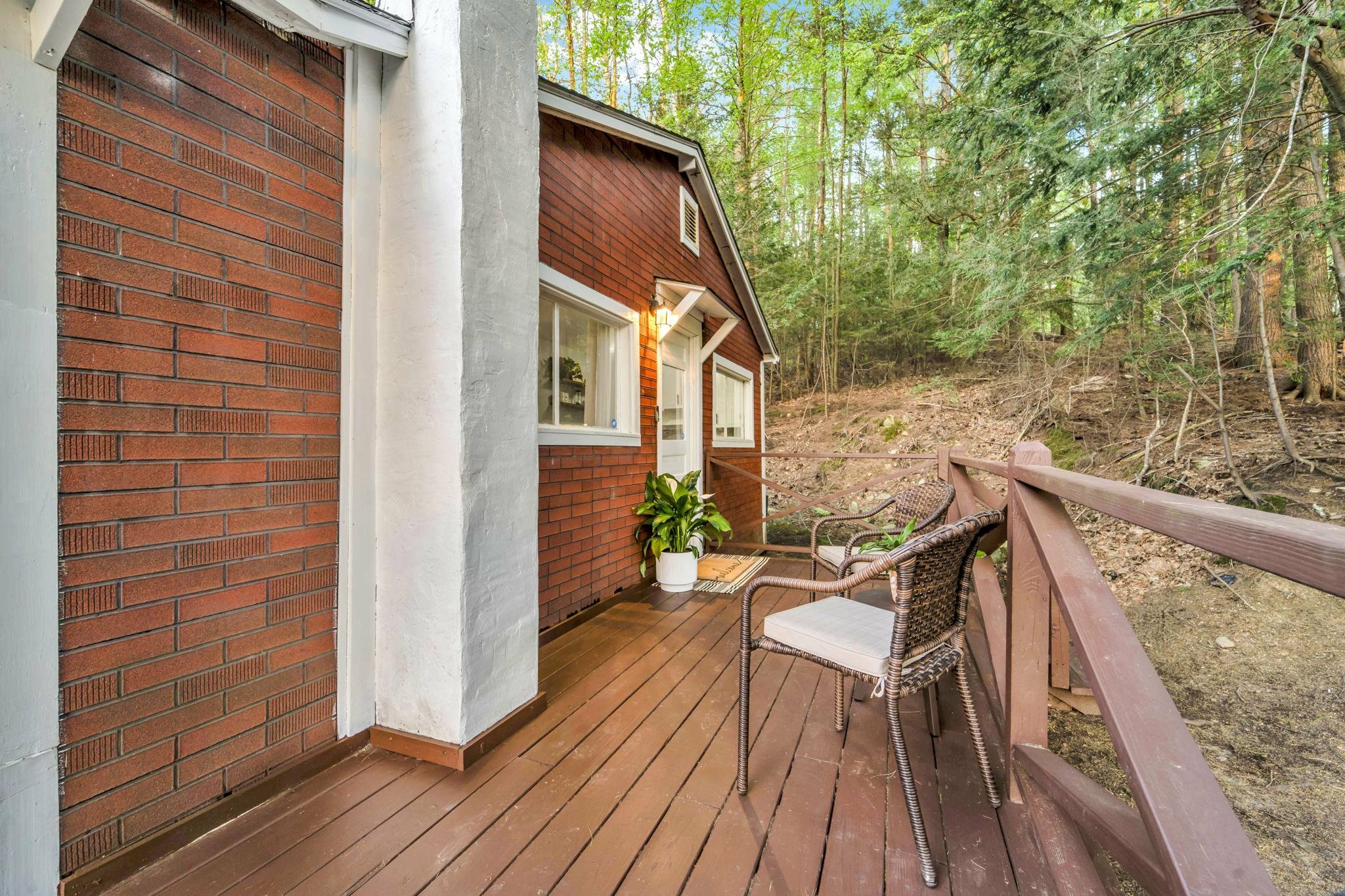 Property Photo:  15 Woodlawn Road  NH 03077 