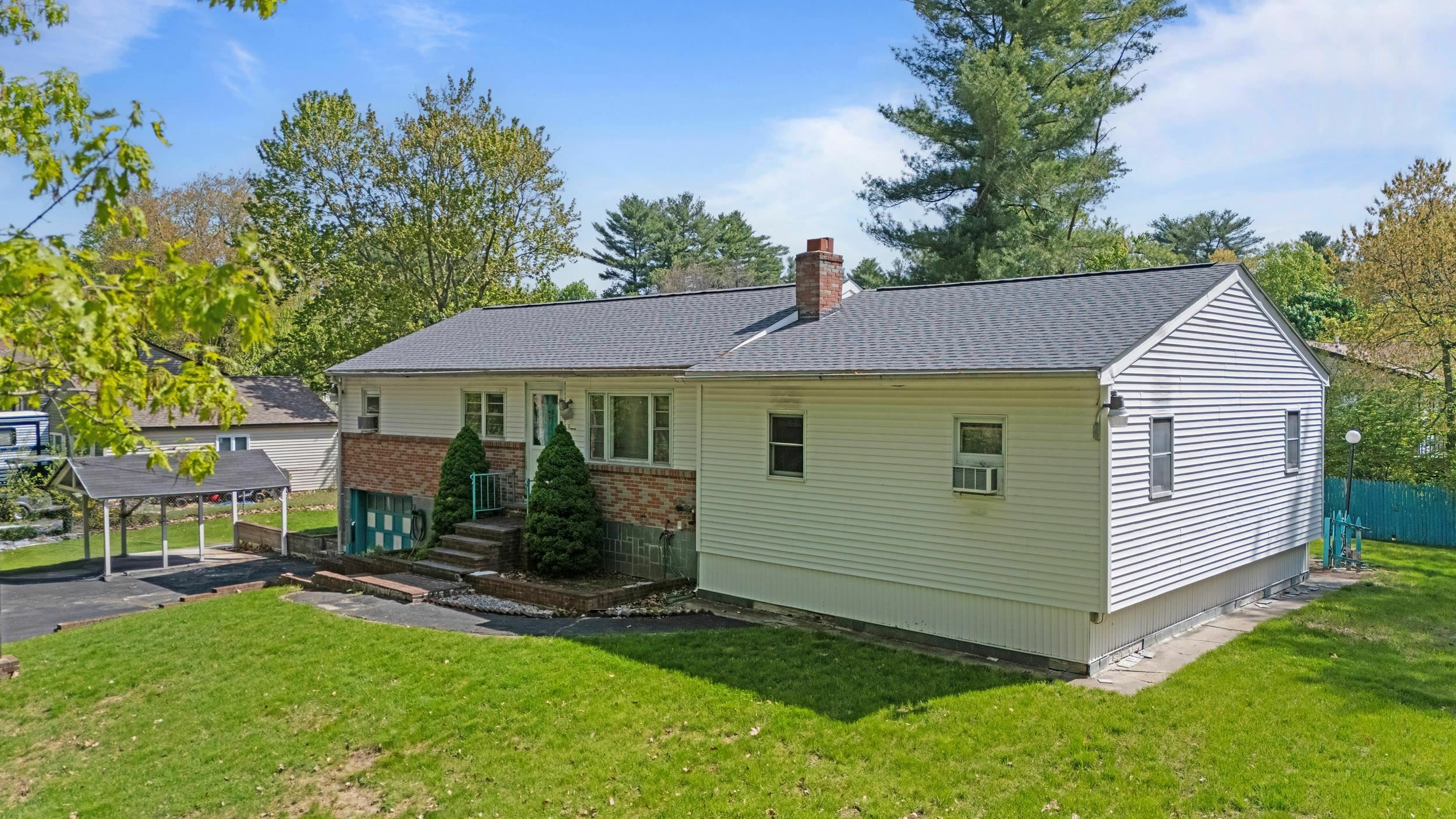 Property Photo: 11 Hanson Avenue NH 03038