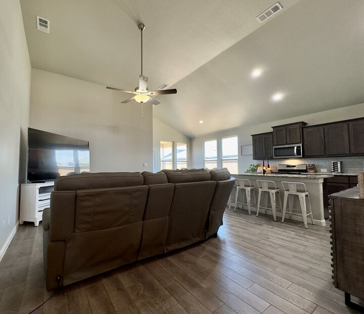 Property Photo: 6005 Scaled Quail Rd TX 79707