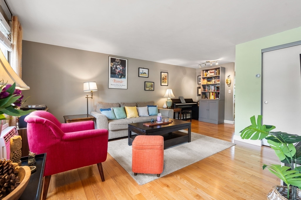 Property Photo: 18 Kingston Street 113 MA 01845