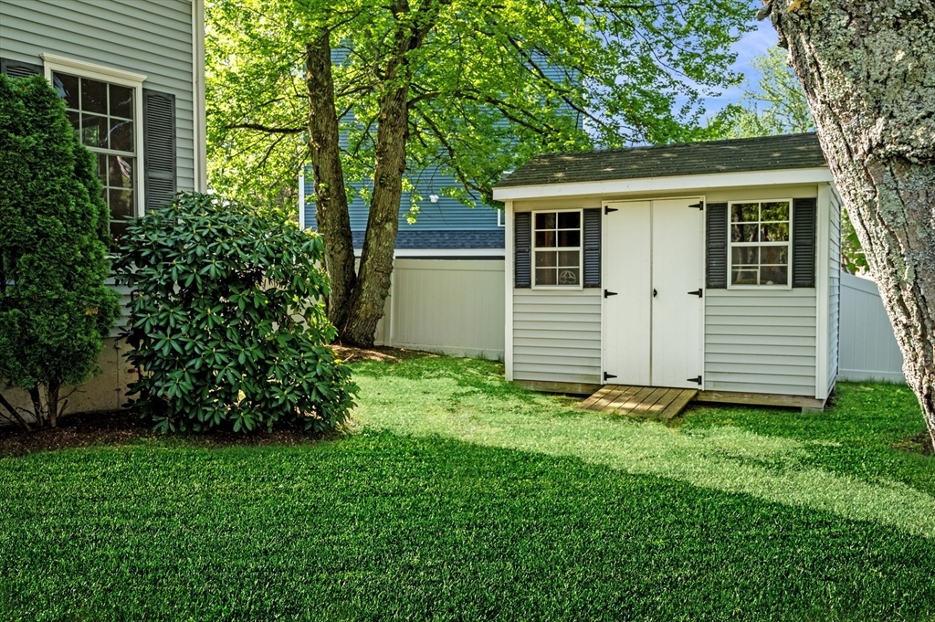 Property Photo: 26 Harvest Rd MA 01867
