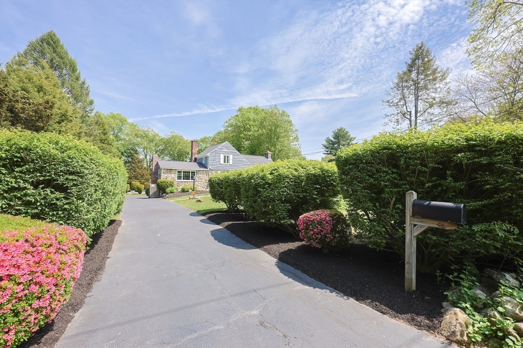 Property Photo: 652 Neponset St MA 02062
