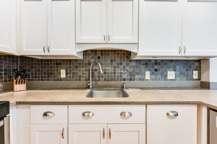 Property Photo: 40 Pearl St 1 MA 02129