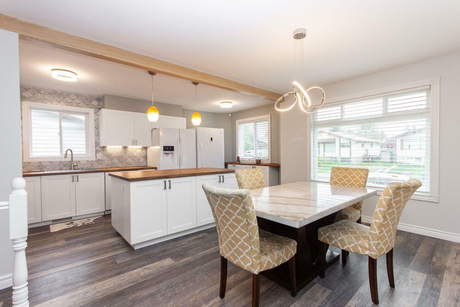 Property Photo: 6580 58 Avenue AB T4N 6S3