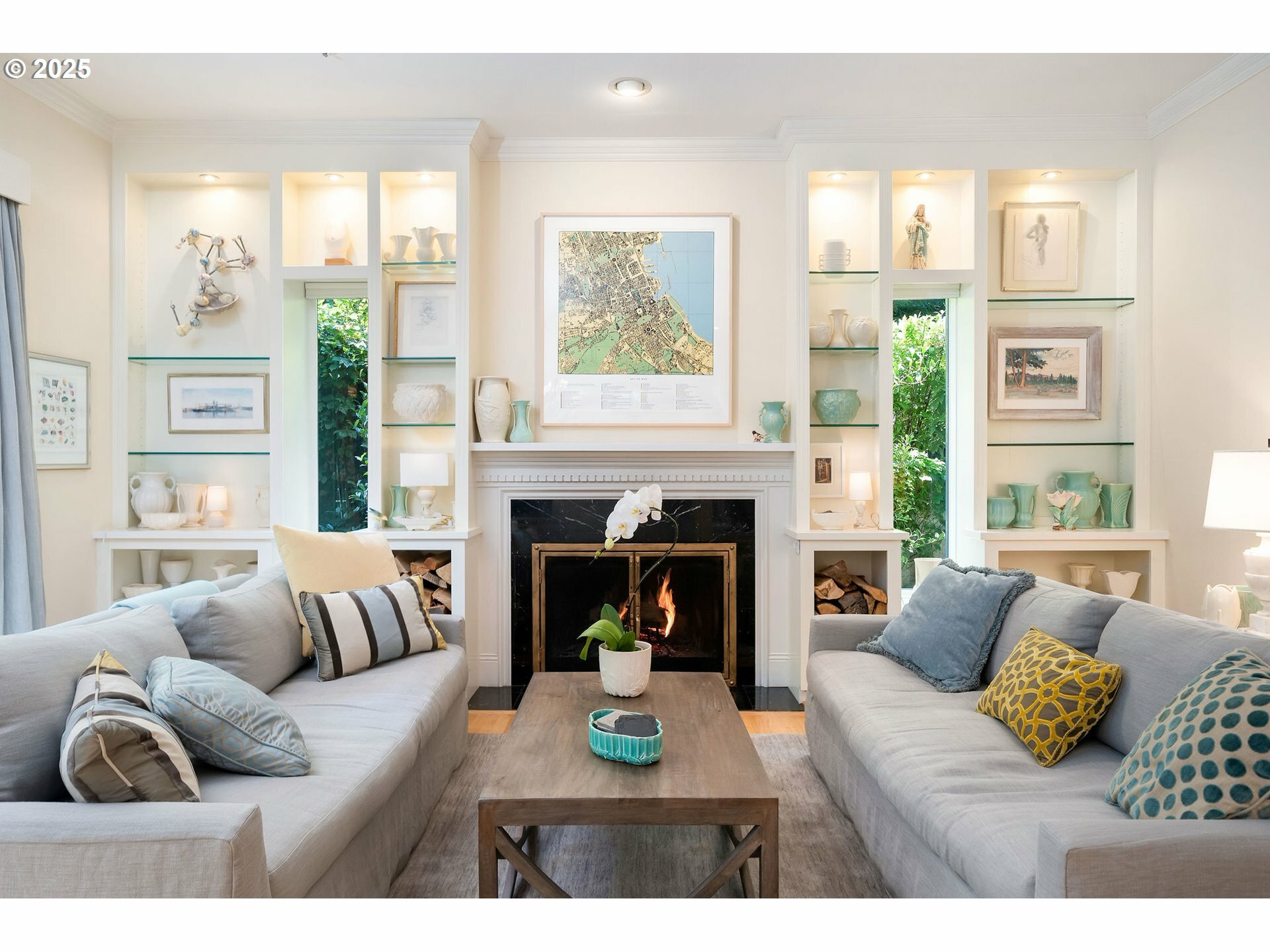 Property Photo: 708 NW Westover Ter OR 97210
