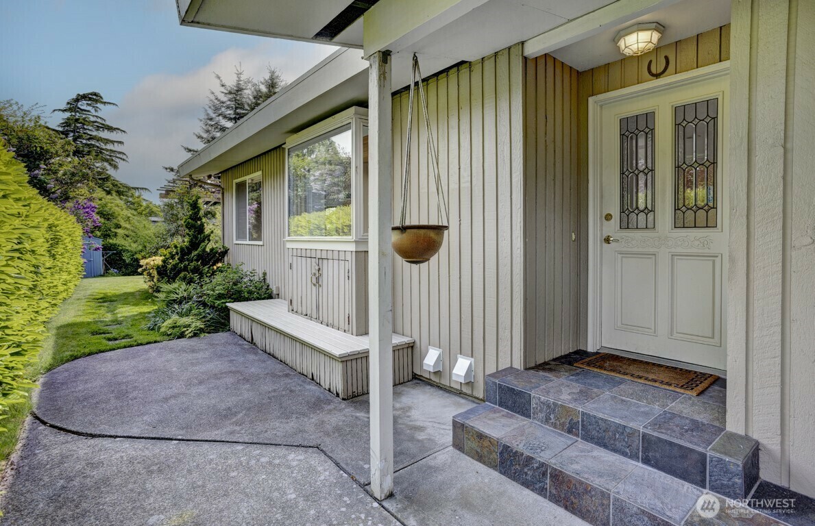 Property Photo: 2123 NW 201st Street WA 98177