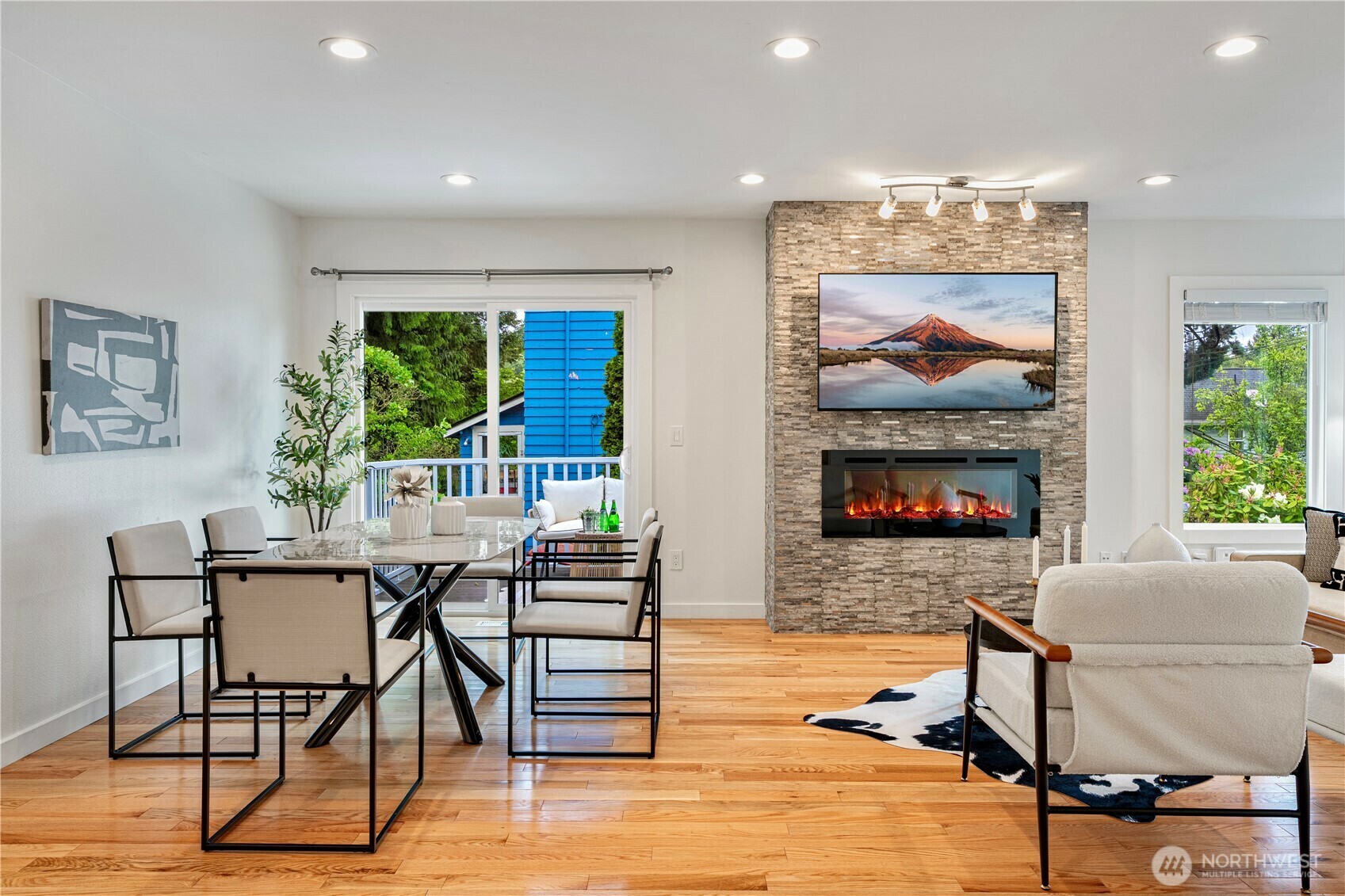 Property Photo: 2333 NE 94th Street WA 98115
